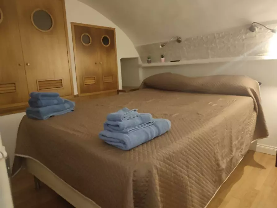 Immagine 12 di Appartamento in affitto  in Via Carlo de cesare 23 a Napoli