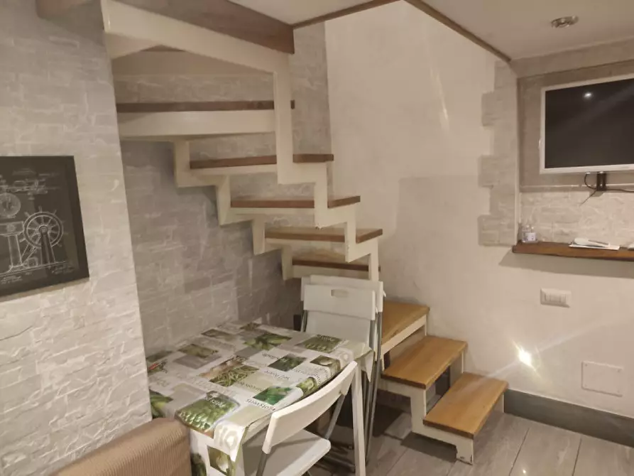 Immagine 14 di Appartamento in affitto  in Via Carlo de cesare 23 a Napoli