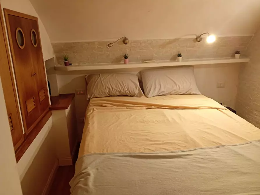 Immagine 25 di Appartamento in affitto  in Via Carlo de cesare 23 a Napoli