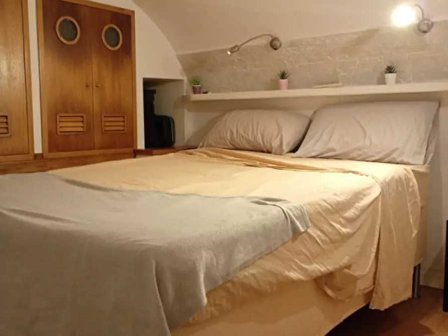 Immagine 28 di Appartamento in affitto  in Via Carlo de cesare 23 a Napoli