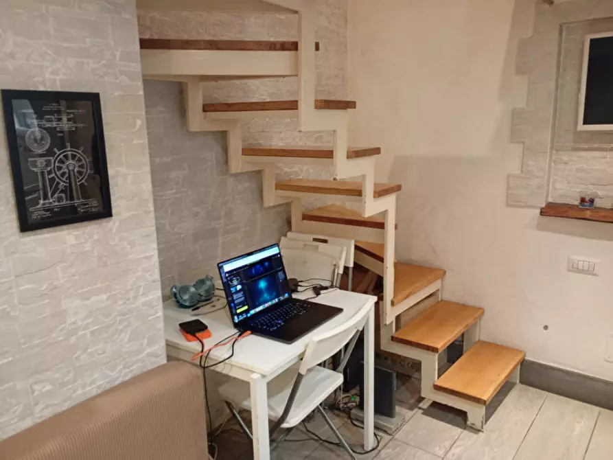 Immagine 31 di Appartamento in affitto  in Via Carlo de cesare 23 a Napoli