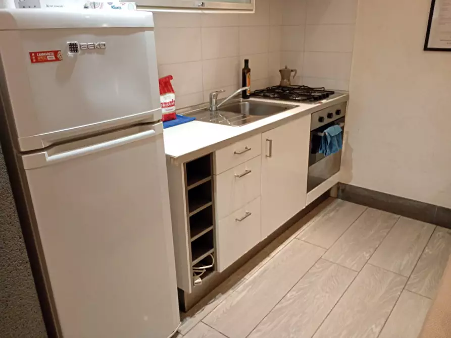 Immagine 33 di Appartamento in affitto  in Via Carlo de cesare 23 a Napoli