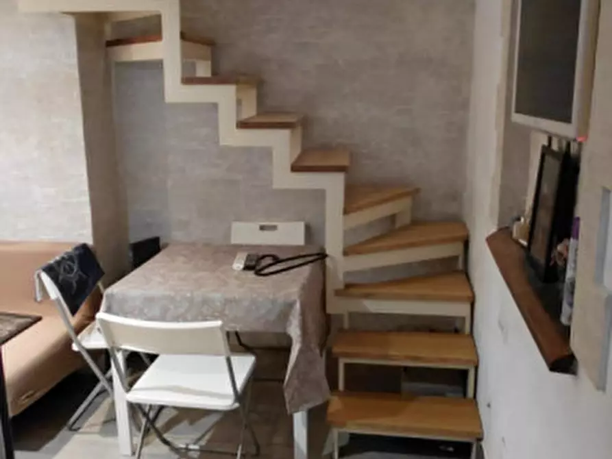 Immagine 45 di Appartamento in affitto  in Via Carlo de cesare 23 a Napoli