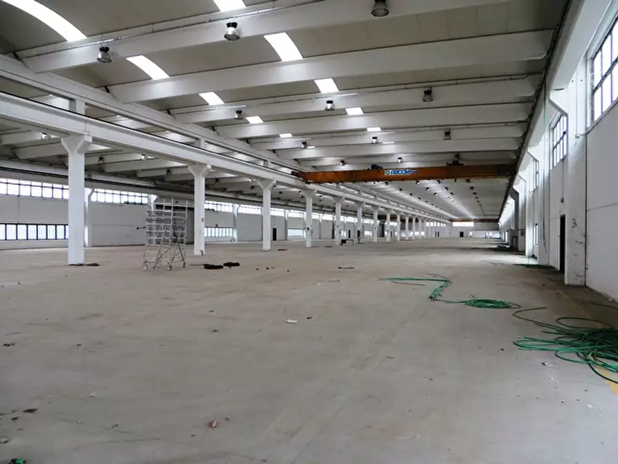 Immagine 5 di Capannone industriale in vendita  in via Zuccherificio a Crevalcore