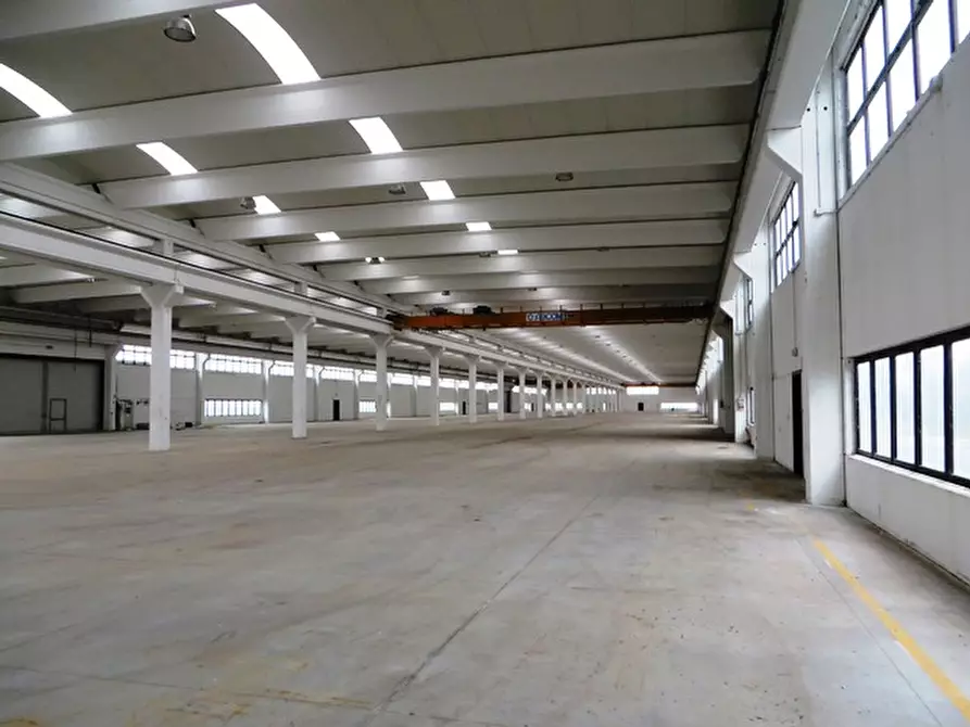 Immagine 17 di Capannone industriale in vendita  in via Zuccherificio a Crevalcore