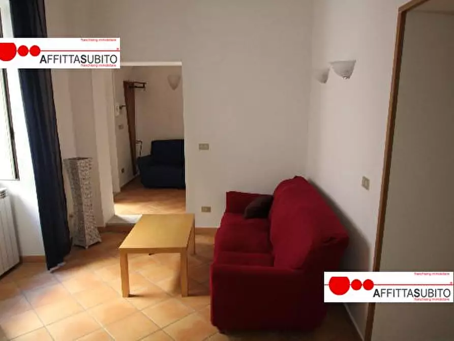 Immagine 6 di Appartamento in affitto  in Via Villari a Napoli