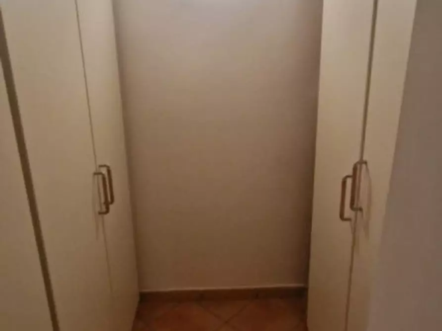 Immagine 23 di Appartamento in affitto  in Via Villari a Napoli