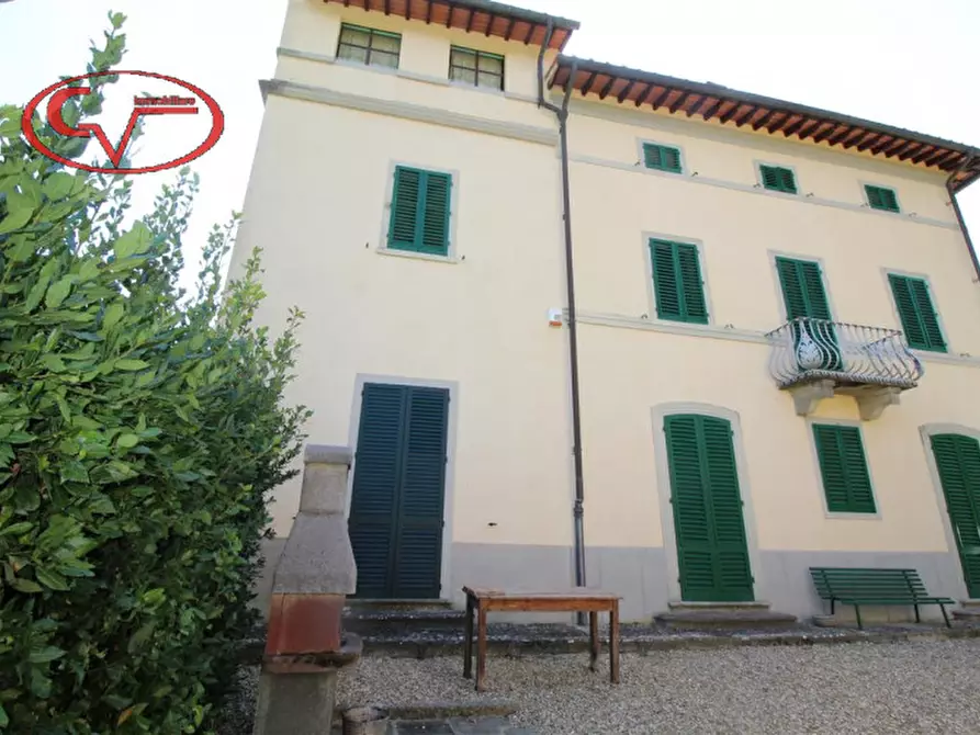 Immagine 13 di Villa in vendita  in via xxv aprile a Bucine