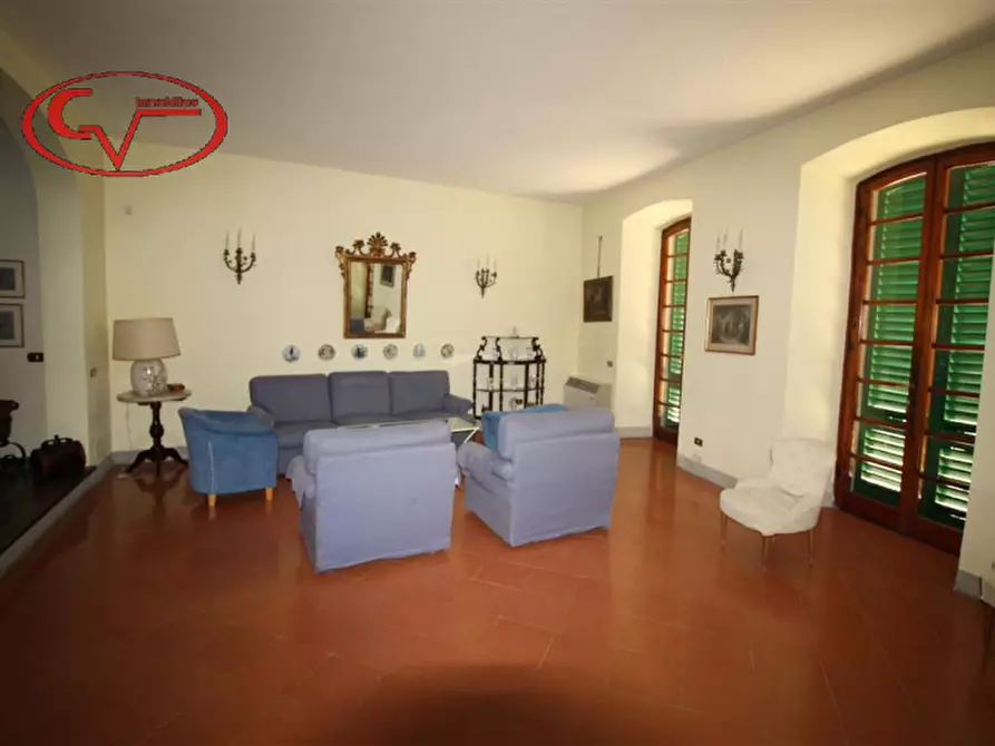 Immagine 16 di Villa in vendita  in via xxv aprile a Bucine