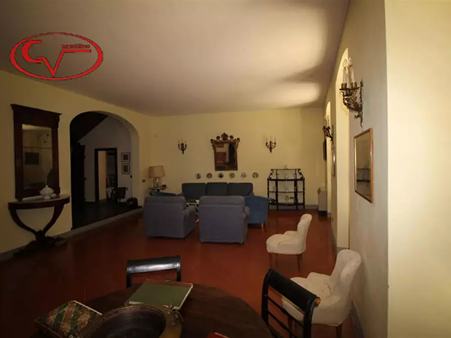 Immagine 17 di Villa in vendita  in via xxv aprile a Bucine