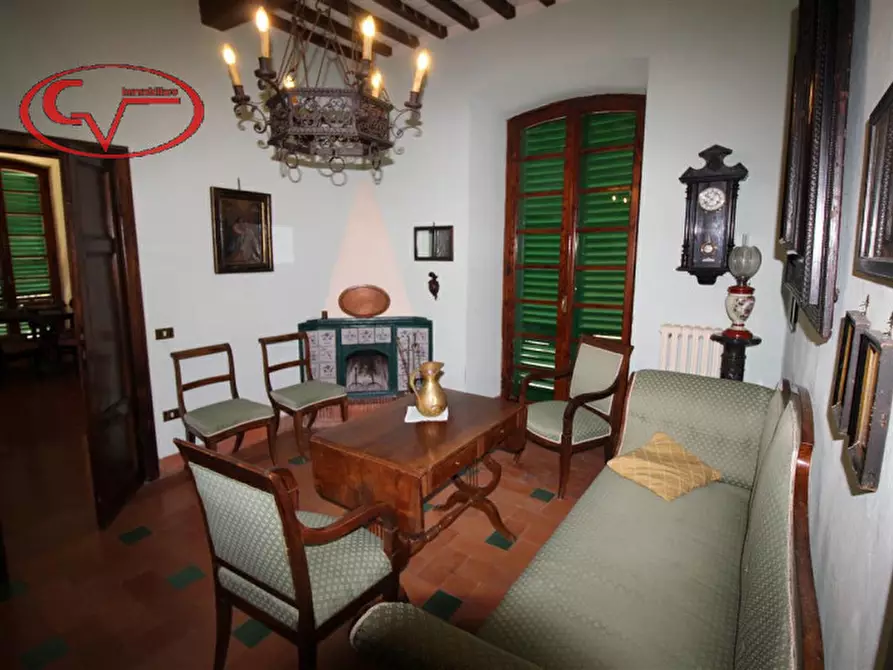 Immagine 19 di Villa in vendita  in via xxv aprile a Bucine