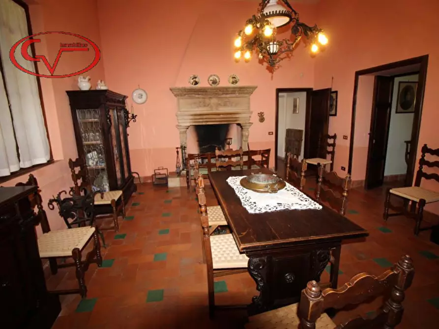 Immagine 22 di Villa in vendita  in via xxv aprile a Bucine