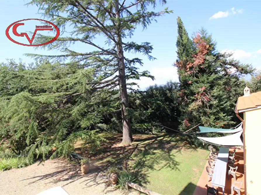 Immagine 34 di Villa in vendita  in via xxv aprile a Bucine