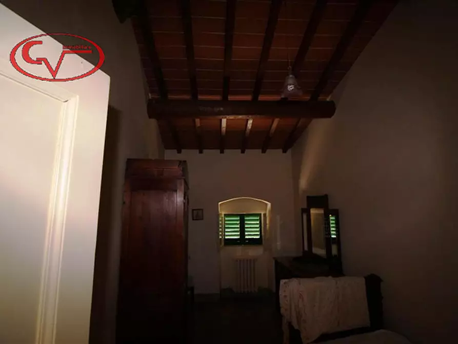 Immagine 41 di Villa in vendita  in via xxv aprile a Bucine