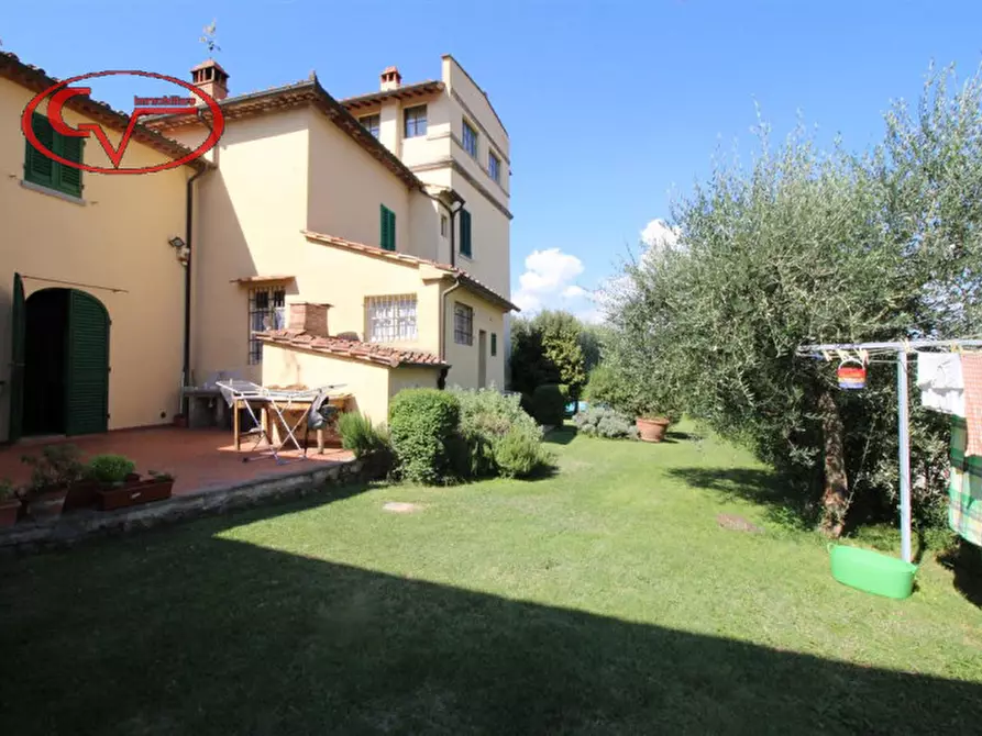 Immagine 53 di Villa in vendita  in via xxv aprile a Bucine