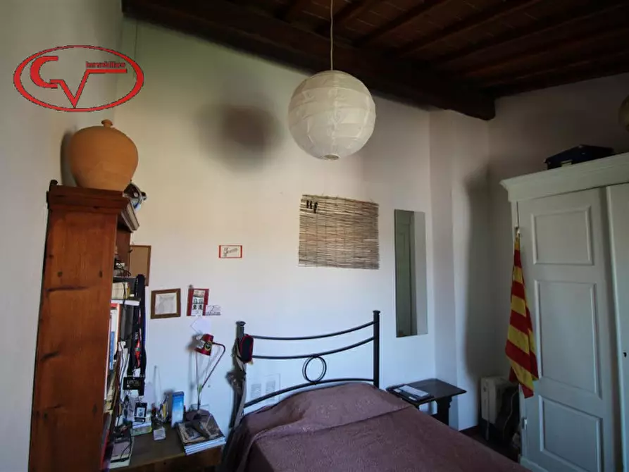 Immagine 59 di Villa in vendita  in via xxv aprile a Bucine