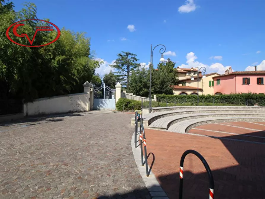 Immagine 64 di Villa in vendita  in via xxv aprile a Bucine