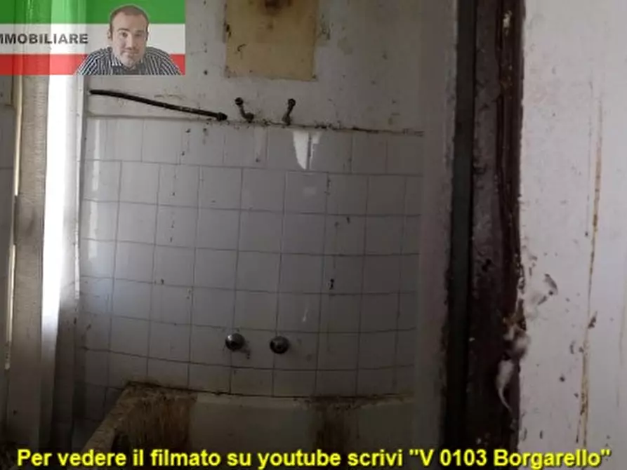 Immagine 9 di Appartamento in vendita  in via principale a Borgarello