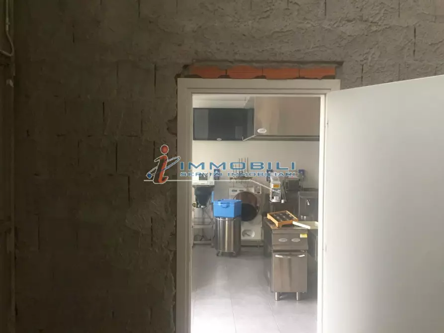 Immagine 4 di Laboratorio in vendita  in VIA COPERNICO a Cinisello Balsamo
