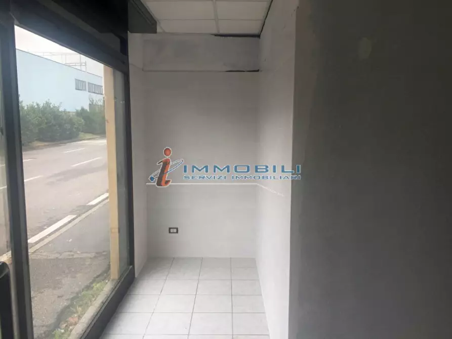 Immagine 7 di Laboratorio in vendita  in VIA COPERNICO a Cinisello Balsamo