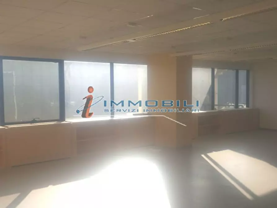 Immagine 9 di Ufficio in affitto  in STRADA 1 a Assago