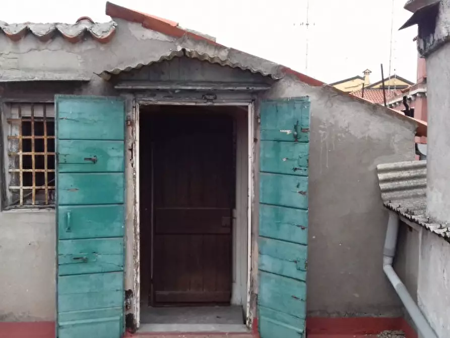 Immagine 8 di Casa indipendente in vendita  in santa croce a Venezia