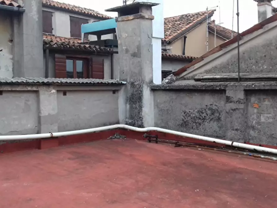 Immagine 10 di Casa indipendente in vendita  in santa croce a Venezia