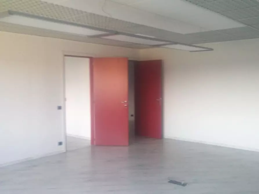 Immagine 5 di Ufficio in affitto  in VIA OLGIA a Segrate