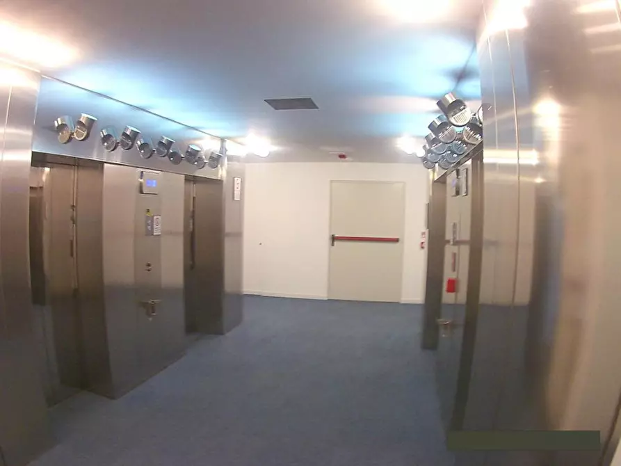 Immagine 10 di Ufficio in affitto  in VIA OLGIA a Segrate