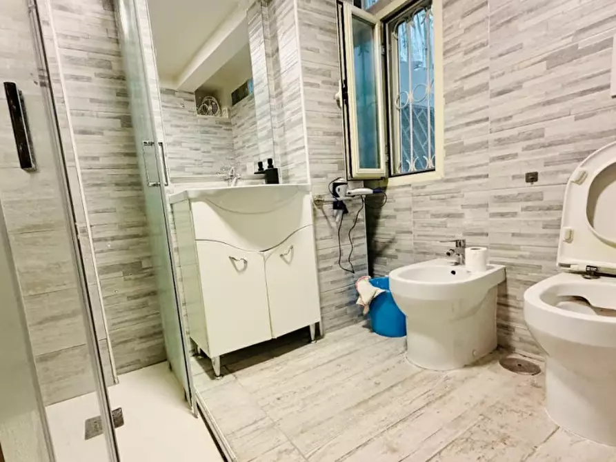 Immagine 2 di Appartamento in affitto  in Via Cangiani 44 a Napoli