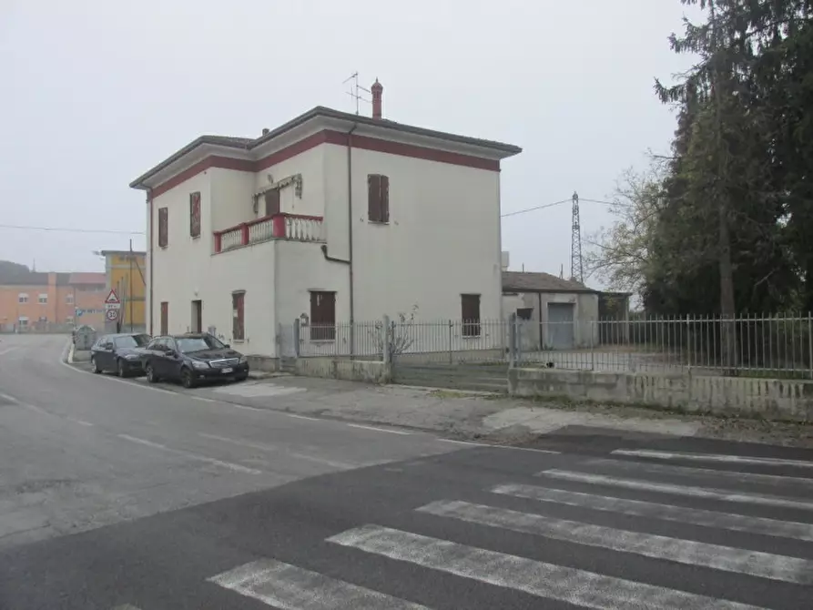 Immagine 6 di Casa indipendente in vendita  a Gambettola