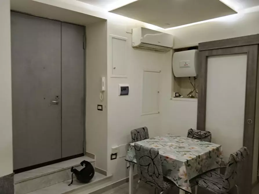 Immagine 2 di Appartamento in affitto  in Piazza Dante a Napoli