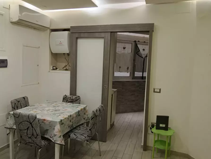 Immagine 3 di Appartamento in affitto  in Piazza Dante a Napoli