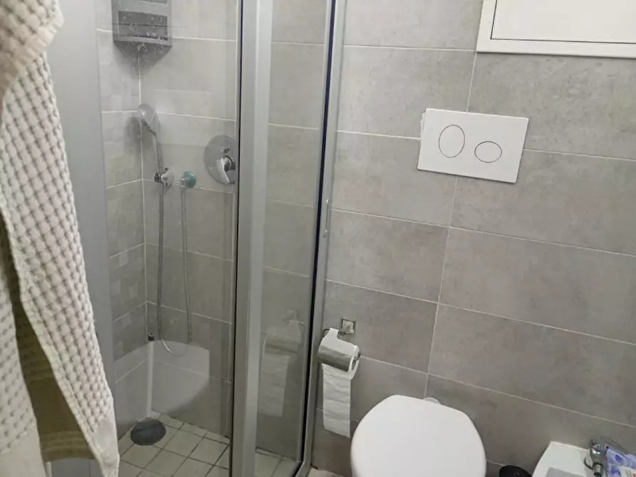 Immagine 14 di Appartamento in affitto  in Piazza Dante a Napoli