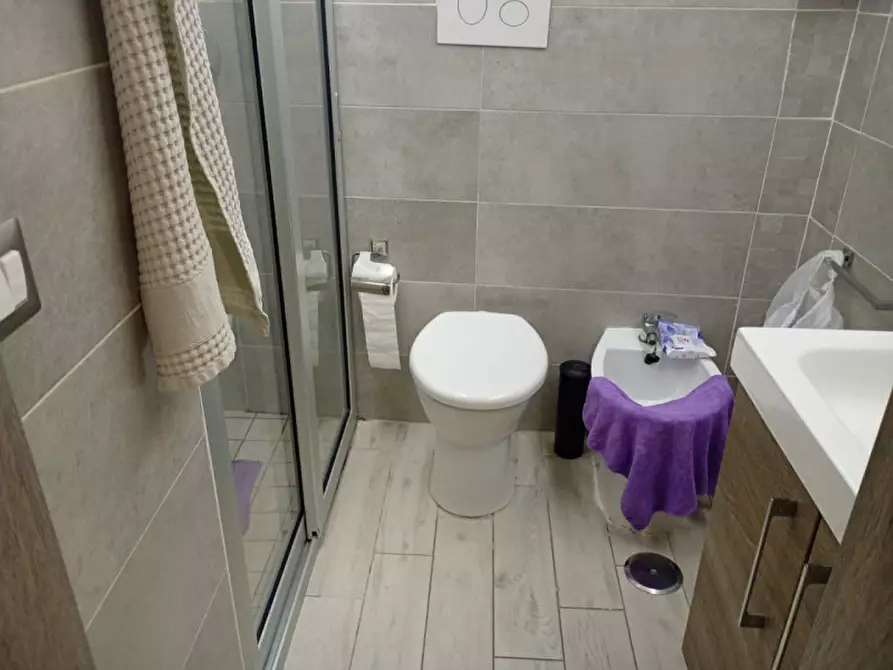 Immagine 16 di Appartamento in affitto  in Piazza Dante a Napoli