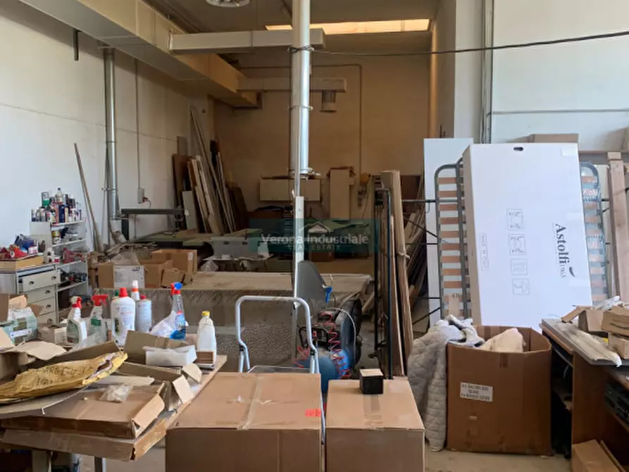 Immagine 4 di Capannone industriale in vendita  in Lugagnano di Sona a Sona