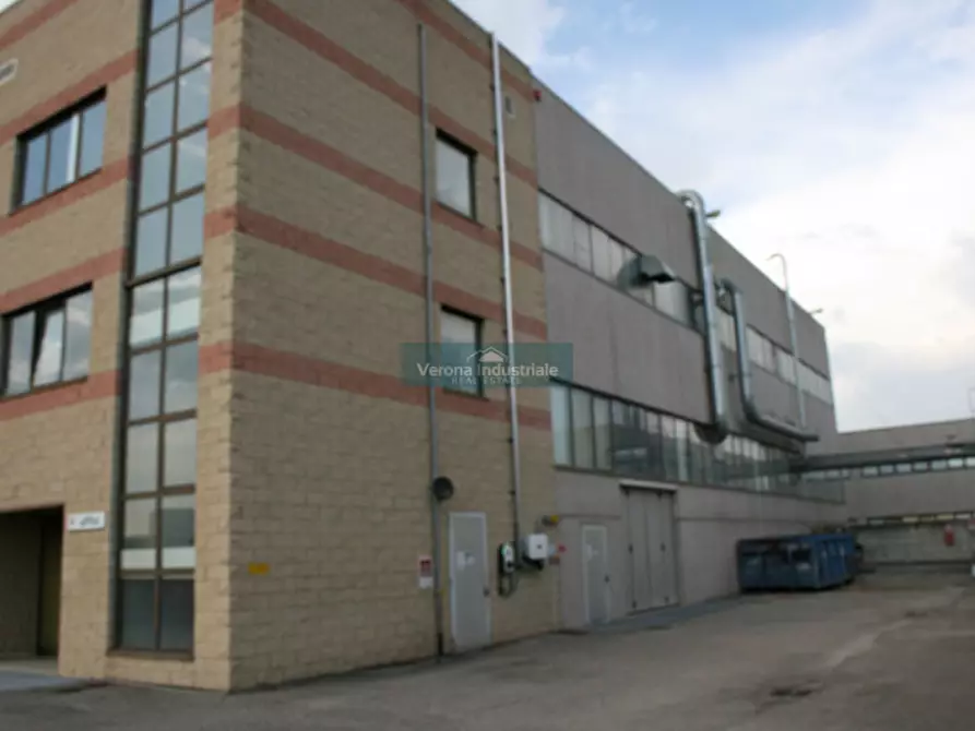 Immagine 5 di Capannone industriale in vendita  in Via Degli Imprenditori a Valeggio Sul Mincio