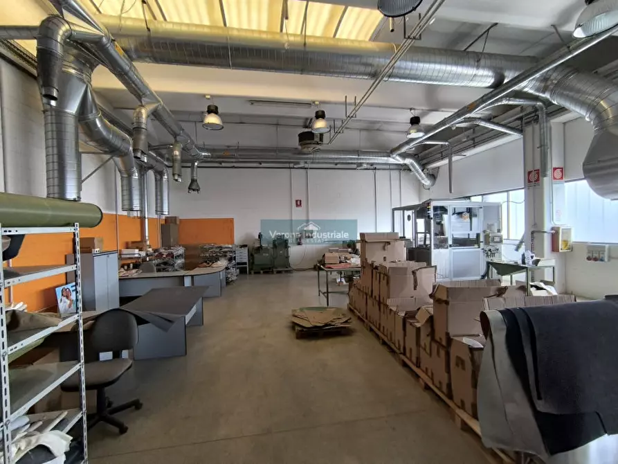 Immagine 8 di Capannone industriale in vendita  in Via Degli Imprenditori a Valeggio Sul Mincio