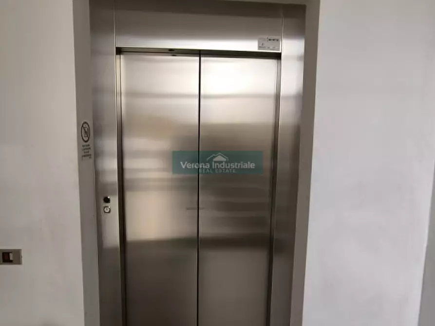 Immagine 14 di Capannone industriale in vendita  in Via Degli Imprenditori a Valeggio Sul Mincio