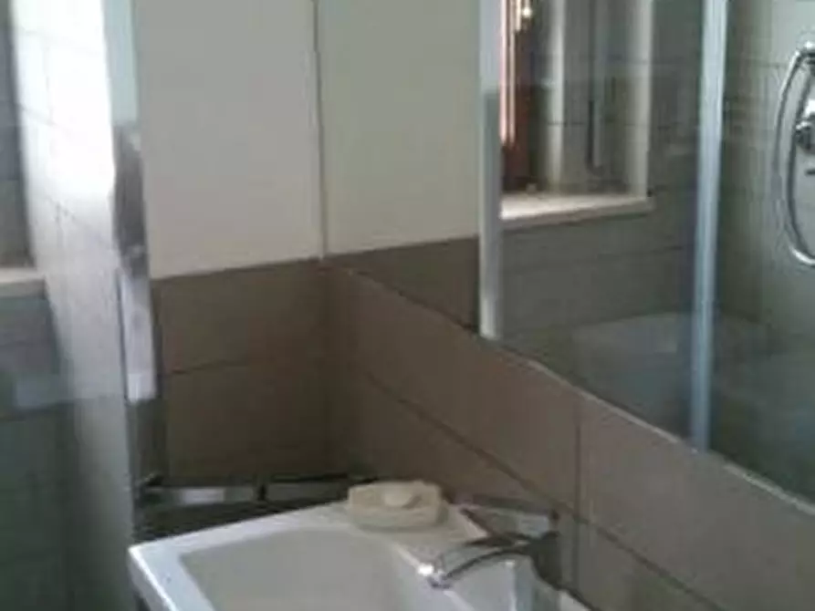 Immagine 4 di Appartamento in affitto  in Via Petrarca a Napoli