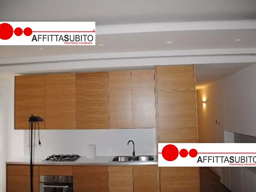 Immagine 7 di Appartamento in affitto  in Via Petrarca a Napoli