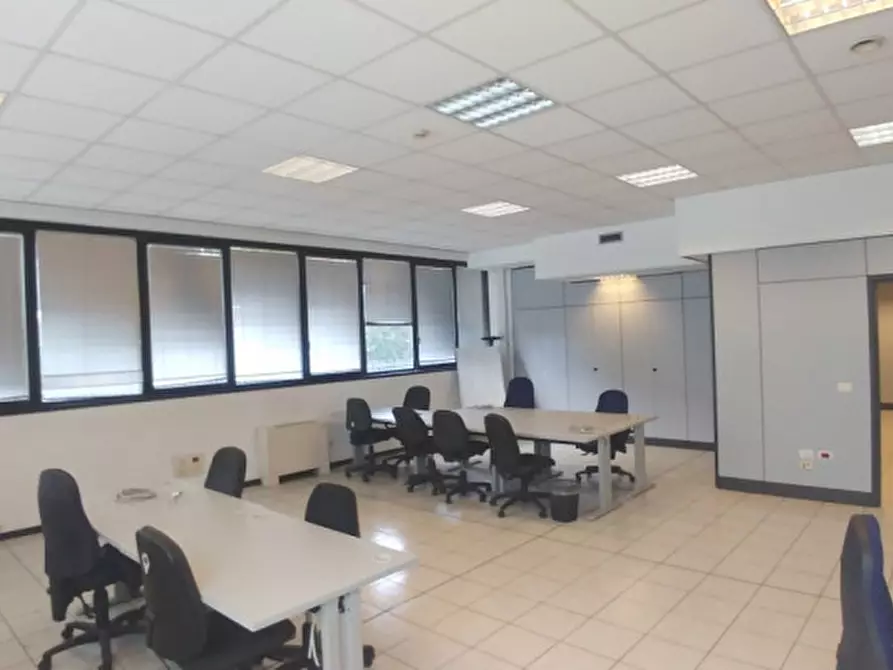 Immagine 14 di Ufficio in affitto  in VIA BURONA a Vimodrone