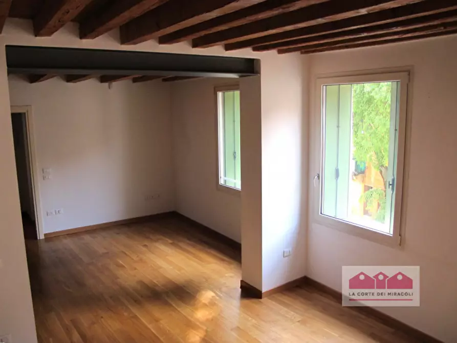 Immagine 8 di Appartamento in affitto  in Contrà della Piarda 5 a Vicenza