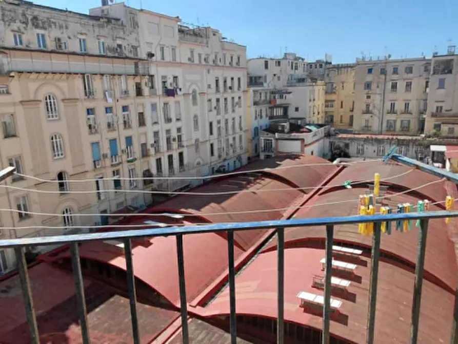 Immagine 4 di Appartamento in affitto  in Piazza Amedeo a Napoli
