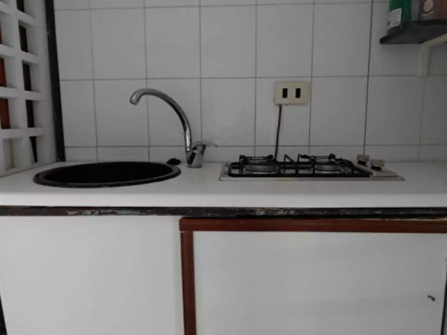 Immagine 5 di Appartamento in affitto  in Piazza Amedeo a Napoli