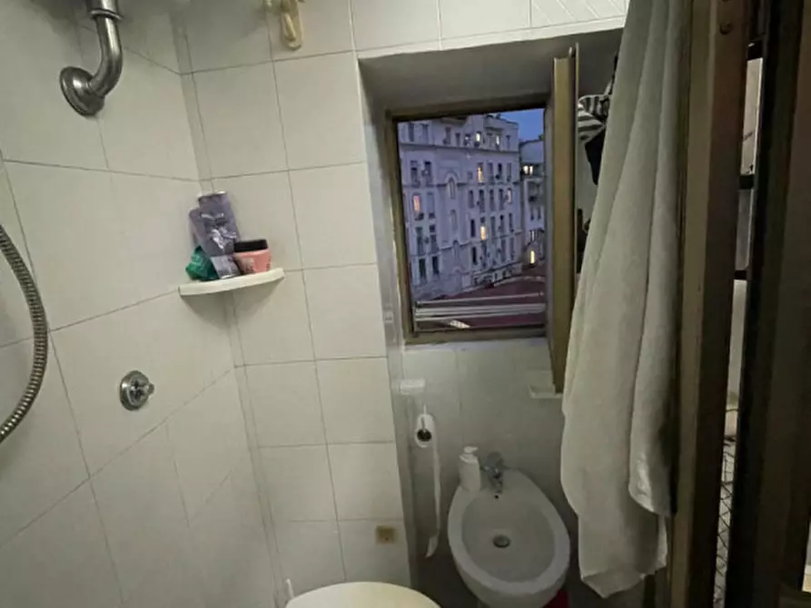 Immagine 7 di Appartamento in affitto  in Piazza Amedeo a Napoli