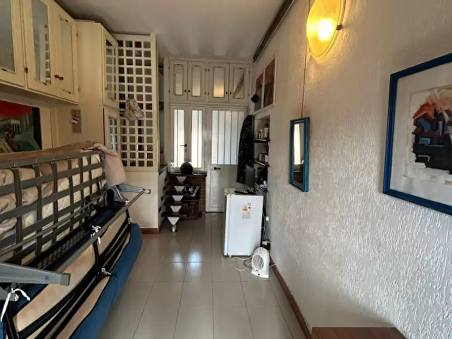 Immagine 10 di Appartamento in affitto  in Piazza Amedeo a Napoli