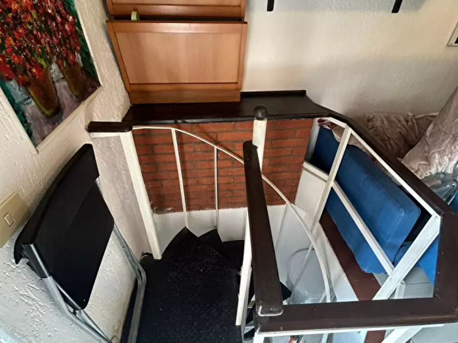 Immagine 13 di Appartamento in affitto  in Piazza Amedeo a Napoli