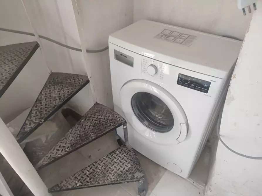 Immagine 22 di Appartamento in affitto  in Piazza Amedeo a Napoli