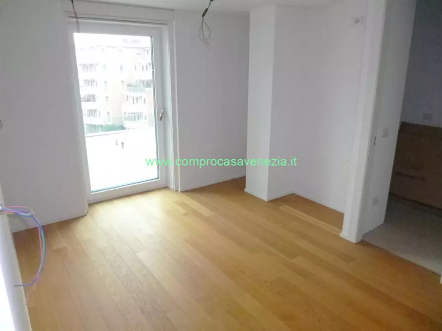 Immagine 12 di Appartamento in vendita  in QUERINI a Venezia